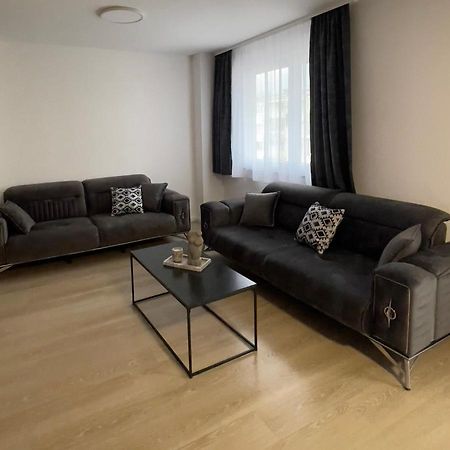 Apartman Lux Lejlighed Zepce Eksteriør billede