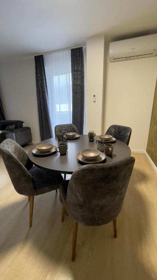Apartman Lux Lejlighed Zepce Eksteriør billede